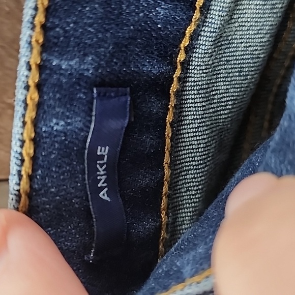 Talbots Simply flattering 5 pocket ankle jeans size 14P - Picture 5 of 11